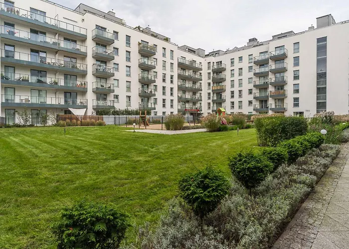 Riverside Garden Marina Apartmán *