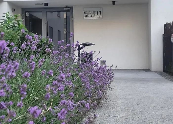 Riverside Garden Marina