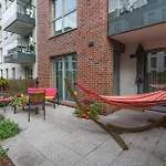 Lägenhet Riverside Garden Marina *