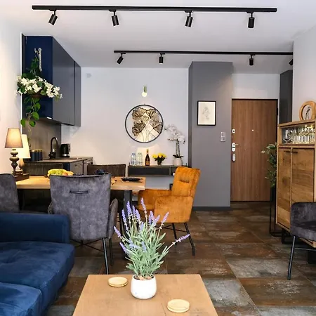 Apartment Riverside Garden Marina
