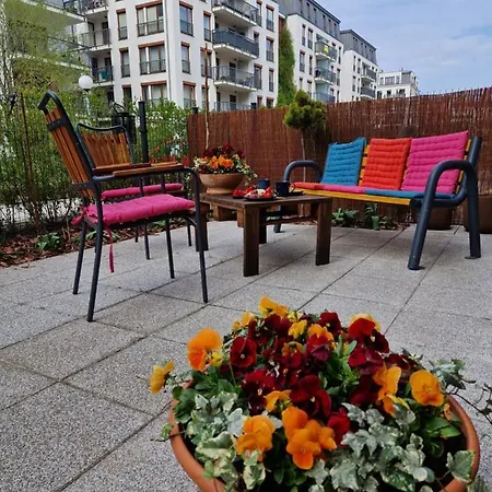 Апартаменты Riverside Garden Marina Гданьск