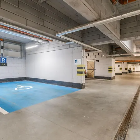 Riverside Garden Marina *