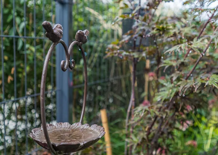 Riverside Garden Marina Daire