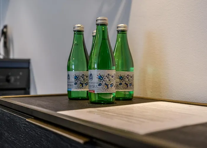 Riverside Garden Marina