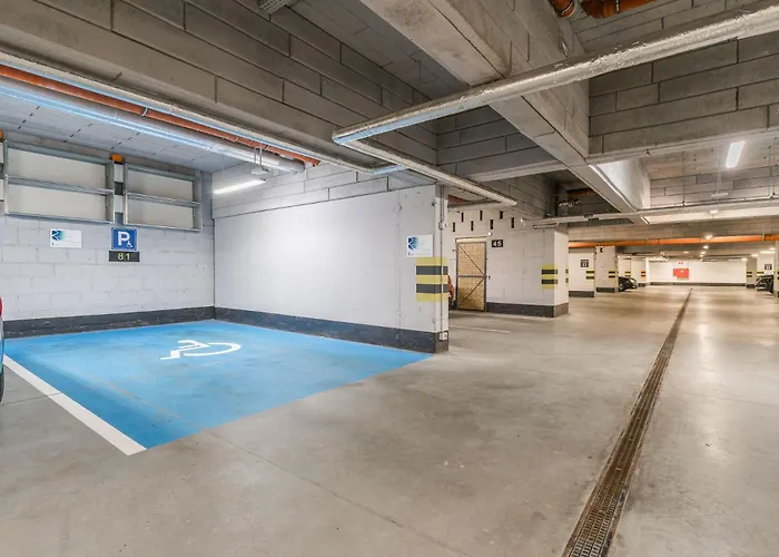 Riverside Garden Marina *